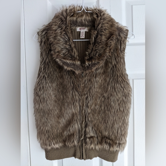 EUC Ladies Arizona Faux Fur Sweater Vest Light Brown Full Front Zipper Sz L - Picture 6 of 10